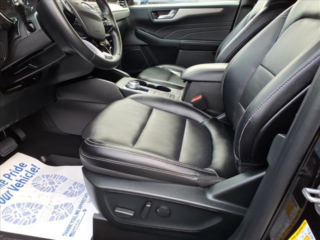 used 2022 Ford Escape car, priced at $22,580