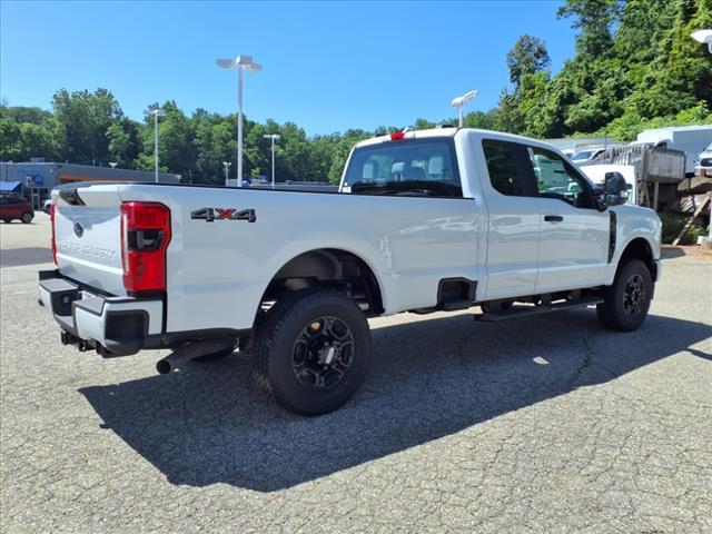 new 2025 Ford F-350 car, priced at $59,455