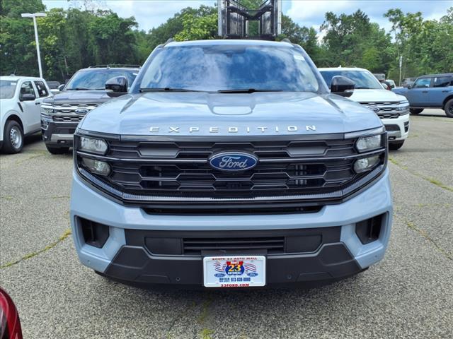 new 2025 Ford Expedition Max car, priced at $73,385