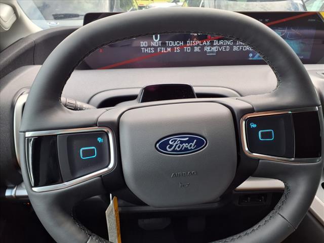 new 2025 Ford Expedition Max car, priced at $73,385