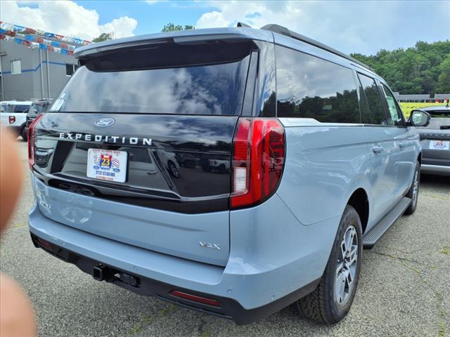 new 2025 Ford Expedition Max car, priced at $73,385