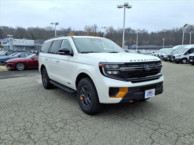 new 2025 Ford Expedition car, priced at $86,170