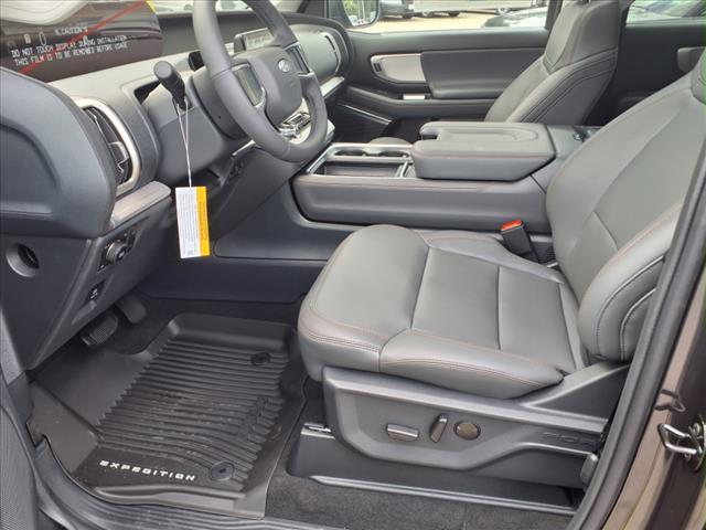 new 2025 Ford Expedition Max car, priced at $75,980