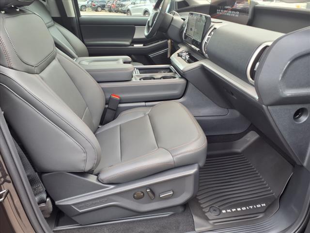 new 2025 Ford Expedition Max car, priced at $75,980