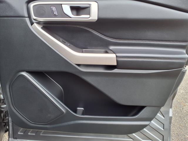 used 2023 Ford Explorer car, priced at $31,069
