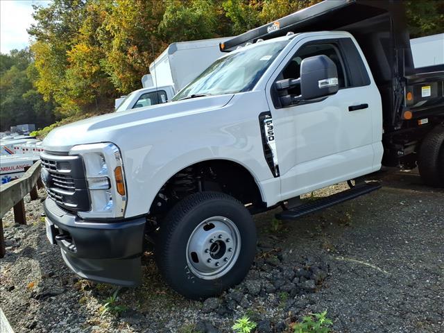 new 2024 Ford F-350 car, priced at $63,895