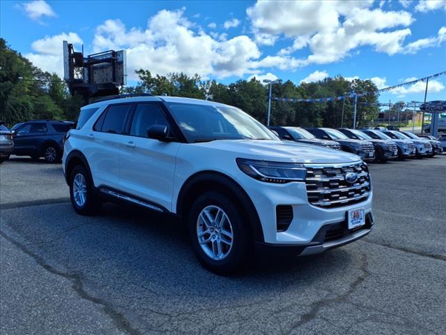 new 2025 Ford Explorer car, priced at $44,375