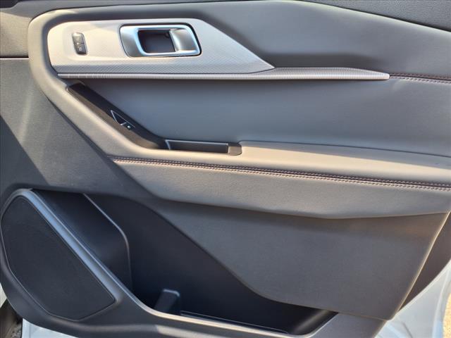 new 2025 Ford Explorer car, priced at $44,125