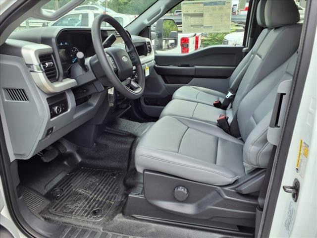 new 2025 Ford F-250 car, priced at $54,970