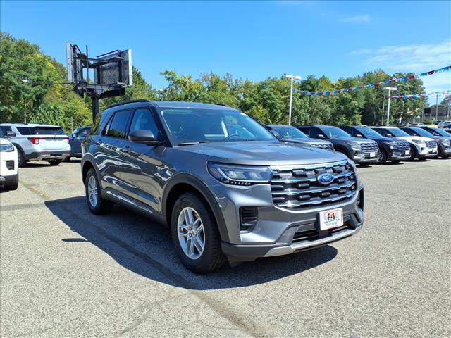 new 2025 Ford Explorer car, priced at $43,374