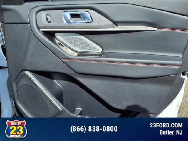 new 2025 Ford Explorer car, priced at $57,997