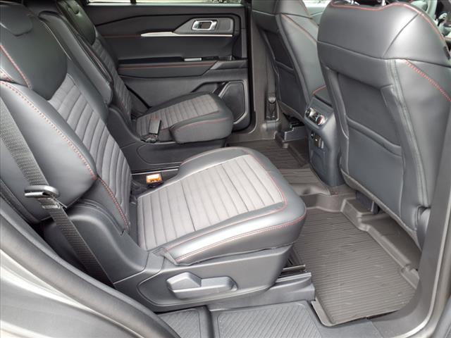 new 2025 Ford Explorer car, priced at $48,891