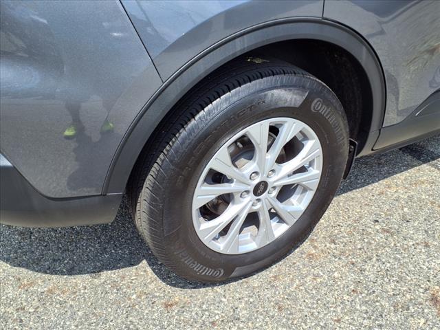used 2023 Ford Escape car, priced at $23,136