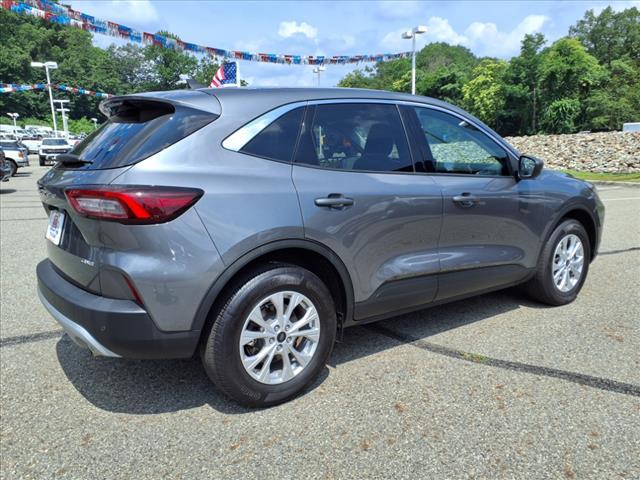 used 2023 Ford Escape car, priced at $23,136