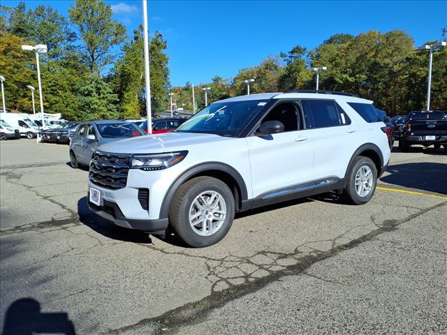 new 2025 Ford Explorer car, priced at $43,374