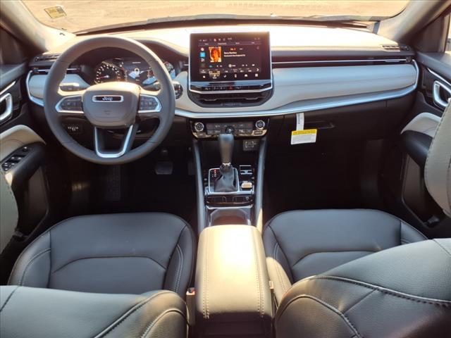 new 2025 Jeep Compass car, priced at $34,111
