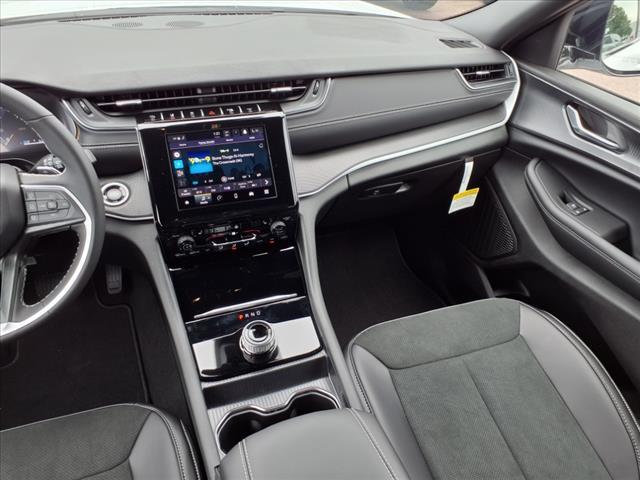 new 2025 Jeep Grand Cherokee L car, priced at $50,482