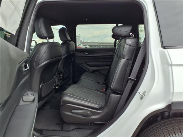 new 2025 Jeep Grand Cherokee L car, priced at $50,482