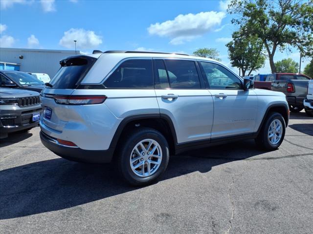 new 2025 Jeep Grand Cherokee car, priced at $43,231