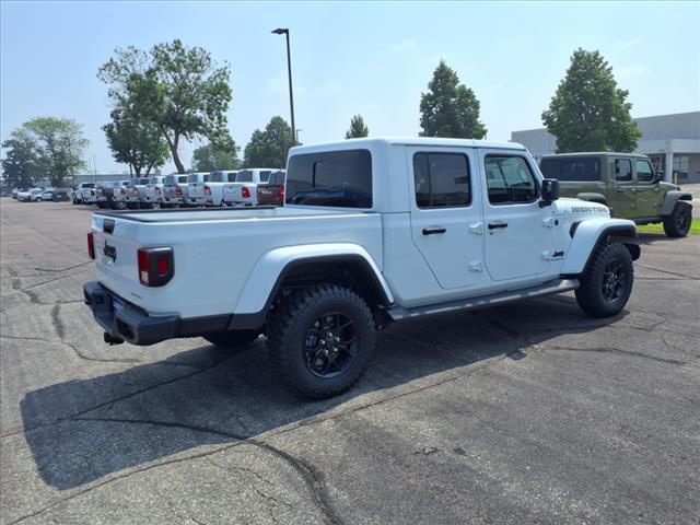 new 2025 Jeep Gladiator car, priced at $47,278