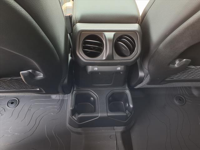 new 2025 Jeep Gladiator car, priced at $47,278
