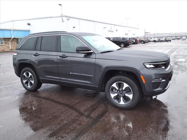 new 2024 Jeep Grand Cherokee 4xe car, priced at $49,799