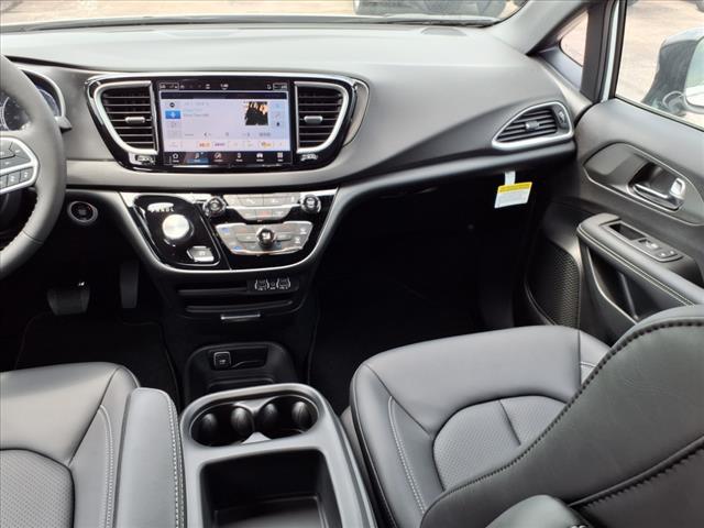 new 2025 Chrysler Voyager car, priced at $41,768
