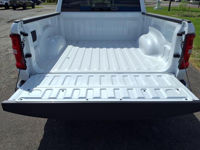 new 2025 Ram 1500 car, priced at $70,472
