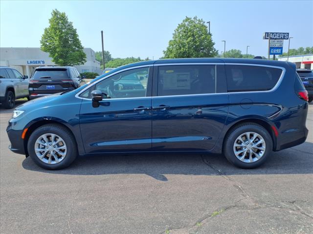 new 2025 Chrysler Pacifica car, priced at $48,336