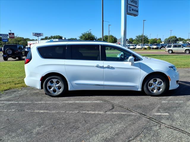 used 2018 Chrysler Pacifica Hybrid car, priced at $21,495