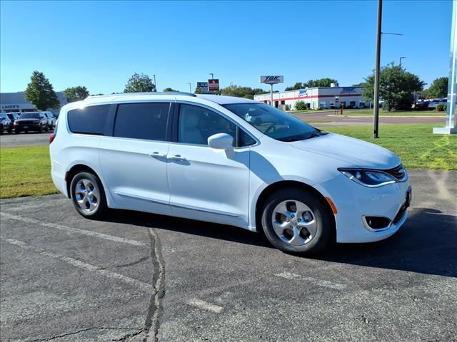 used 2018 Chrysler Pacifica Hybrid car, priced at $21,495