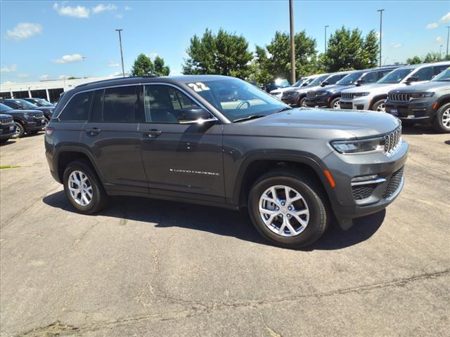 used 2022 Jeep Grand Cherokee car, priced at $35,475