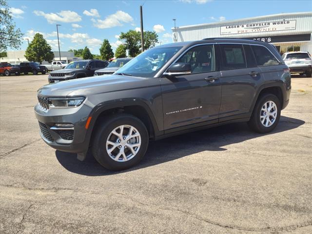 used 2022 Jeep Grand Cherokee car, priced at $35,475