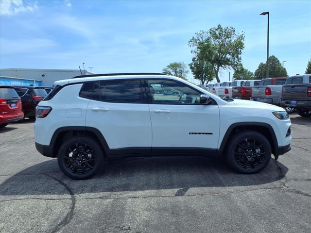 new 2025 Jeep Compass car, priced at $32,044
