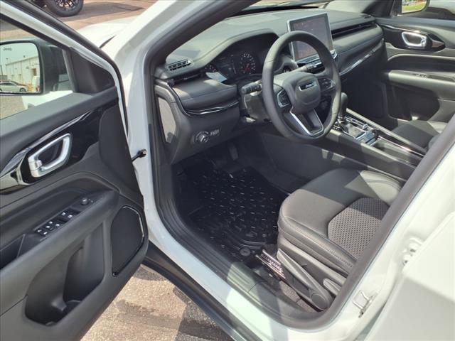 new 2025 Jeep Compass car, priced at $32,044
