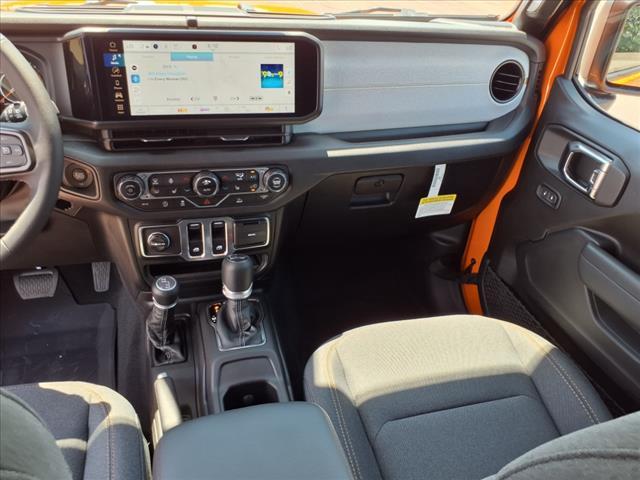 new 2025 Jeep Wrangler car, priced at $43,417