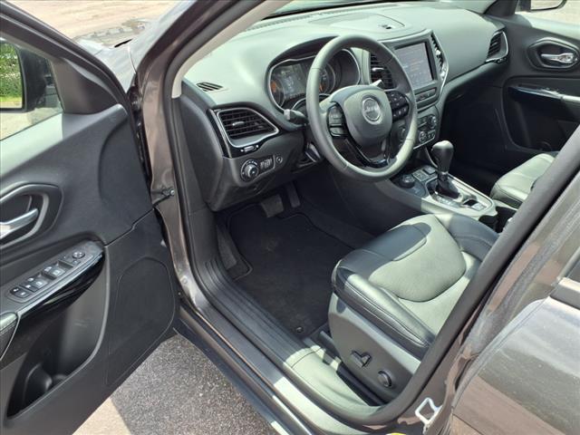 used 2023 Jeep Cherokee car, priced at $29,995