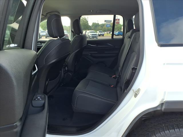 used 2023 Jeep Grand Cherokee car, priced at $25,795