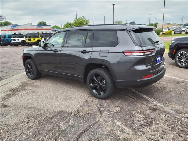 new 2024 Jeep Grand Cherokee L car, priced at $45,999