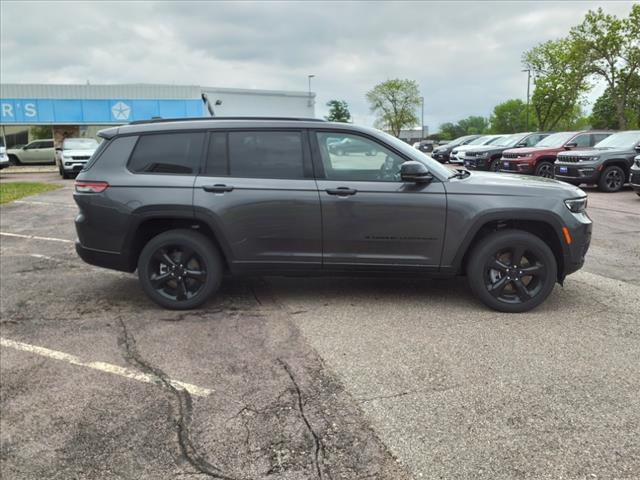 new 2024 Jeep Grand Cherokee L car, priced at $45,999