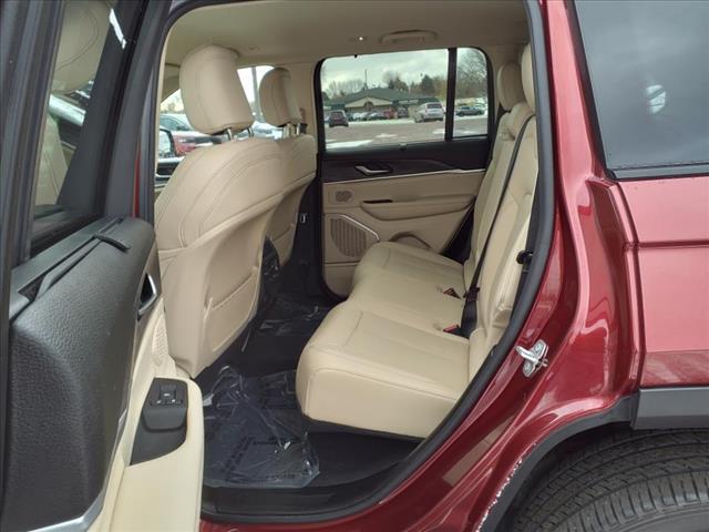 used 2022 Jeep Grand Cherokee car, priced at $34,998