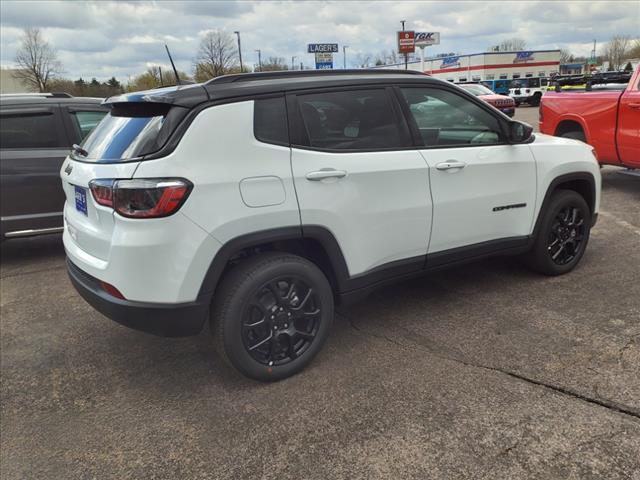 new 2024 Jeep Compass car, priced at $30,699