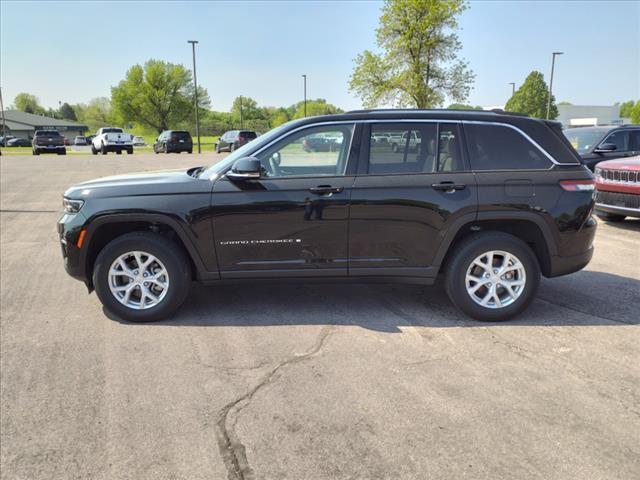 used 2023 Jeep Grand Cherokee car, priced at $39,250