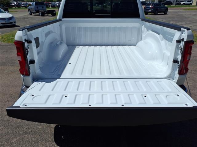new 2025 Ram 1500 car, priced at $69,777