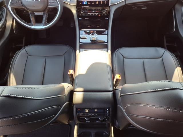 new 2025 Jeep Grand Cherokee L car, priced at $51,670