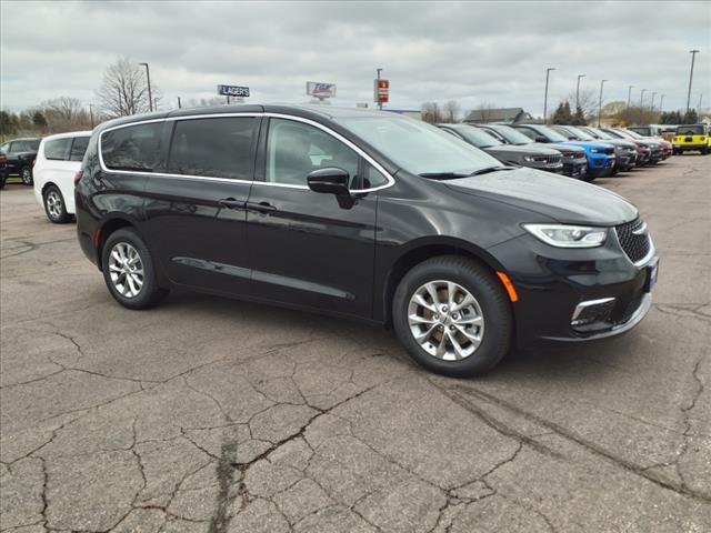 new 2024 Chrysler Pacifica car, priced at $43,499