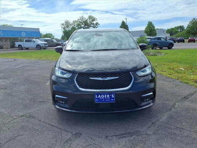 used 2023 Chrysler Pacifica car, priced at $23,995