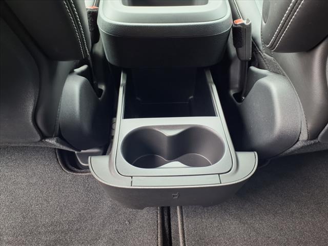 new 2025 Chrysler Pacifica car, priced at $44,713