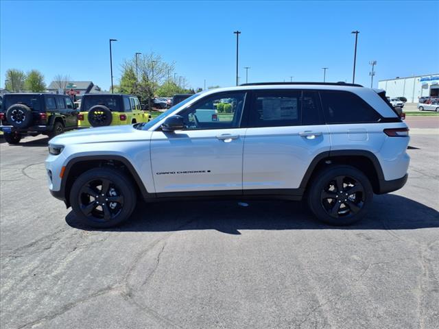 new 2025 Jeep Grand Cherokee car, priced at $48,781