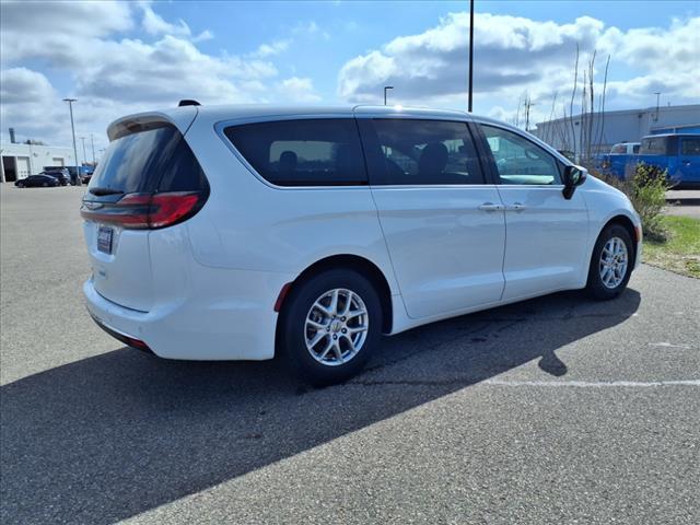 used 2023 Chrysler Pacifica car, priced at $26,495